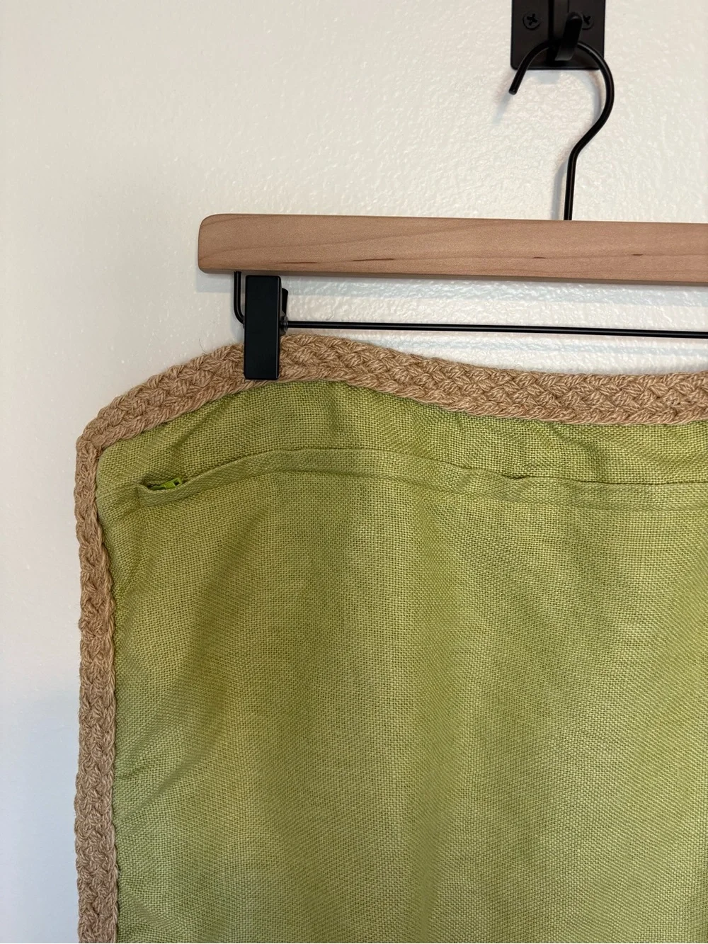 Pottery Barn 100% Linen Braided Jute Trim Accent Pillow Cover Green 20